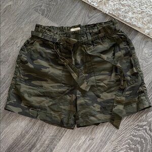 Anthropologie - Sanctuary Camouflage Women's Shorts